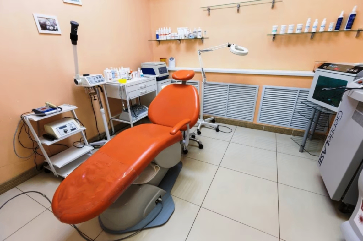 699441236__https://filllin.ru/api/media/clinic/cdc9a7ec-4d1a-4f73-9a96-b828f27c50f6-68d2b334d611ae3c0dcef079.png