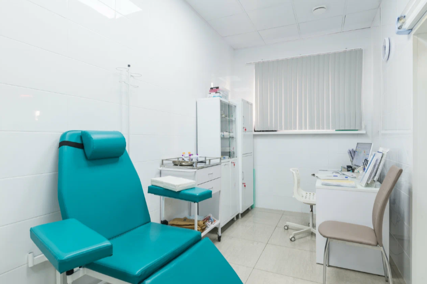 11430856__https://filllin.ru/api/media/clinic/d033212a-4b1e-4f4a-9fe4-b87c019c9dea-6641d6971b708b73903b2c1d.png