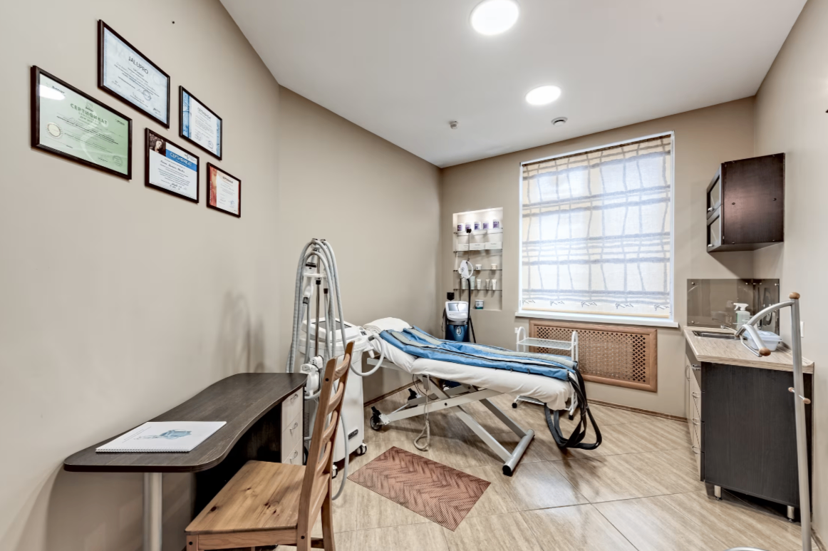 703629818__https://filllin.ru/api/media/clinic/d0f6d6e3-54ef-448f-9f81-8f93e1315713-68d2b334d611ae3c0dcef079.png