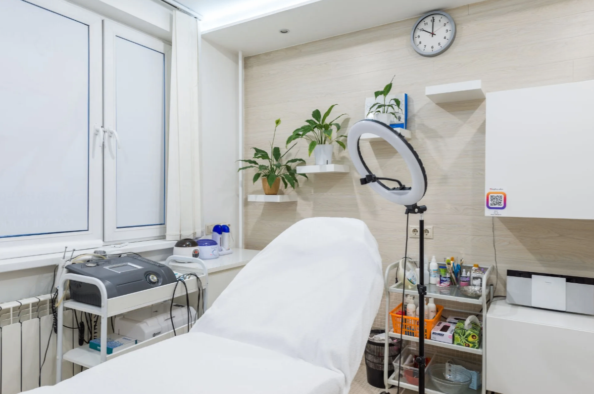 240978444__https://filllin.ru/api/media/clinic/d3032c4f-bc91-4359-93f7-c83eae0ac153-6641d6971b708b73903b2c1d.png