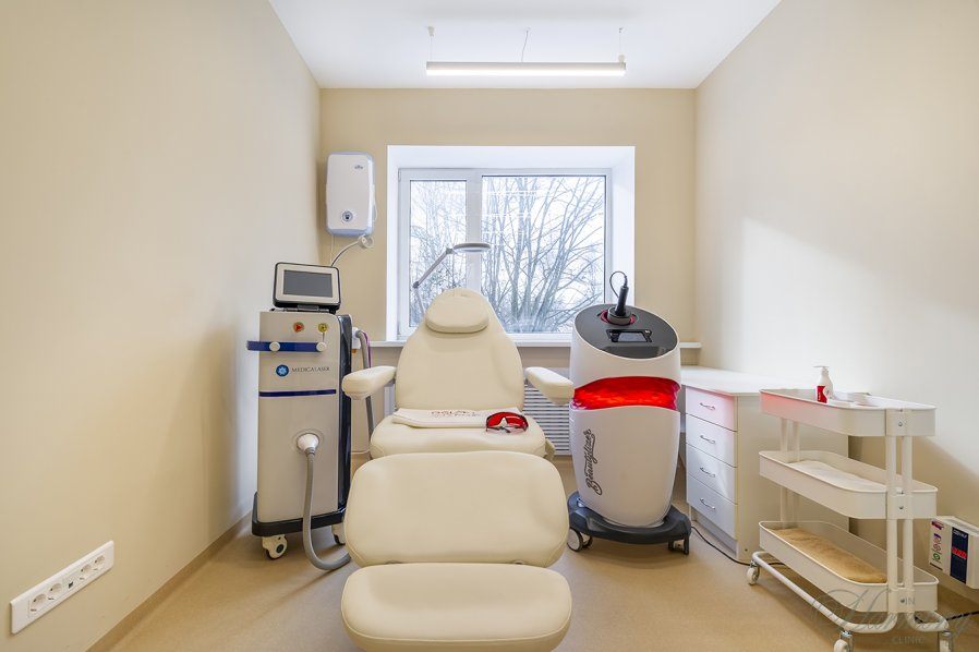 11114554__https://filllin.ru/api/media/clinic/d3371d51-f69d-4c9c-b8d6-7fdffdf73e8a-6641d6971b708b73903b2c1d.jpg