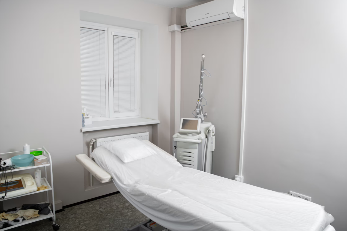 295571714__https://filllin.ru/api/media/clinic/d4ff2b77-d47e-4737-96e6-7d9052d74617-6641d6971b708b73903b2c1d.png