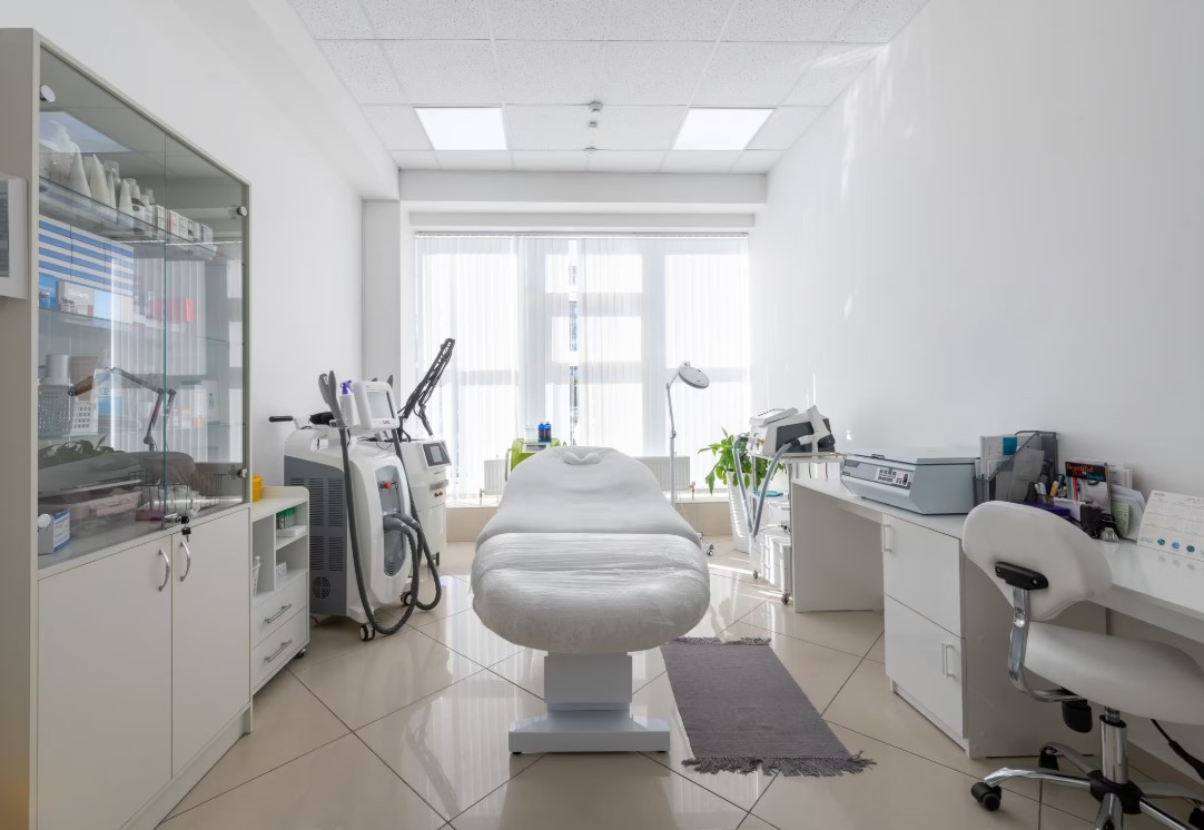 434378161__https://filllin.ru/api/media/clinic/daea5d0f-1927-4868-95ee-6081b3dbe6fd-67618e0e145943c8628e7ed5.jpg