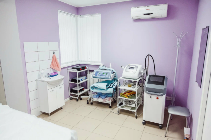 700129036__https://filllin.ru/api/media/clinic/df6e5f9e-a8d4-4fe6-8e39-99fb1dde4948-68d2b334d611ae3c0dcef079.png