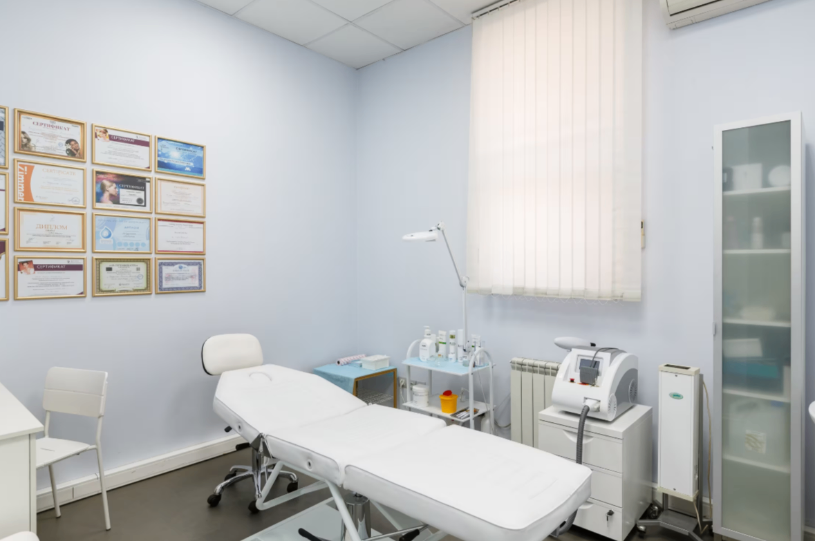 75767335__https://filllin.ru/api/media/clinic/e01a8b66-f218-4daa-a269-488ba0fc3837-6641d6971b708b73903b2c1d.png