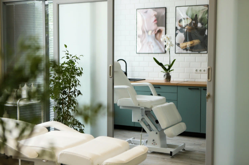 241719995__https://filllin.ru/api/media/clinic/e0df1427-0a64-453f-b606-d6de680077c3-6641d6971b708b73903b2c1d.png