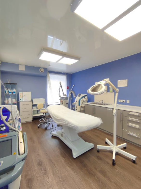 63553489__https://filllin.ru/api/media/clinic/e3be0671-e34a-4f5e-ac03-cd2884002912-6641d6971b708b73903b2c1d.png