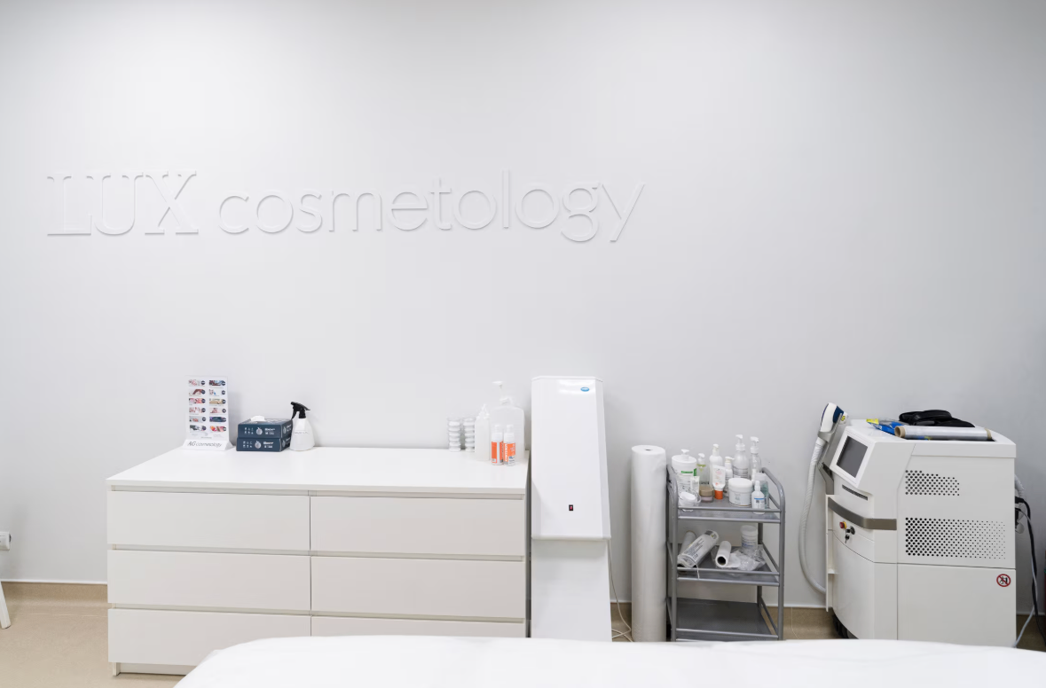 393073885__https://filllin.ru/api/media/clinic/e415aede-bdf3-4a20-a2b1-977b4c989f53-6641d6971b708b73903b2c1d.png