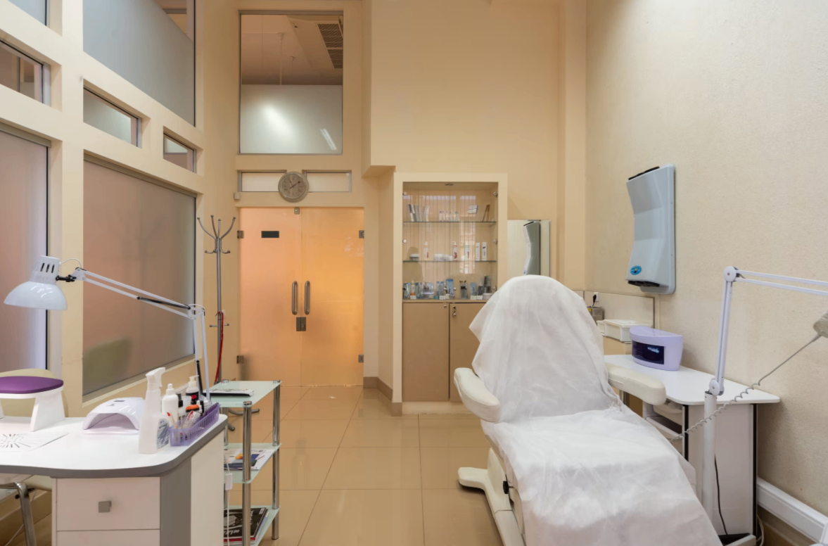 132680536__https://filllin.ru/api/media/clinic/e7bd1a0d-6be9-47b8-a3ed-fb4ced913a2f-6641d6971b708b73903b2c1d.png
