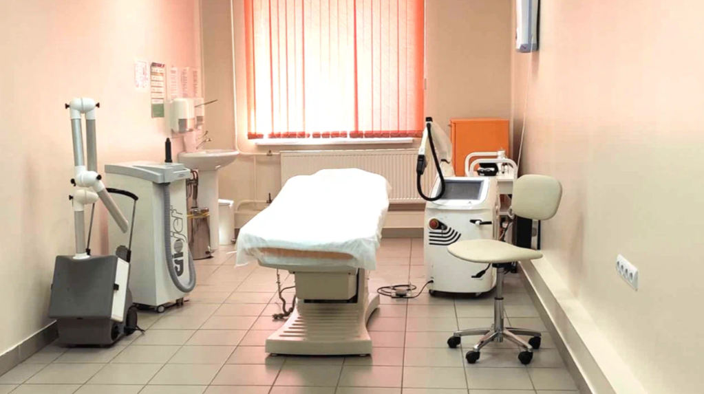 426123235__https://filllin.ru/api/media/clinic/e8391cbd-0478-43a4-9206-2454866f3352-6641d6971b708b73903b2c1d.png