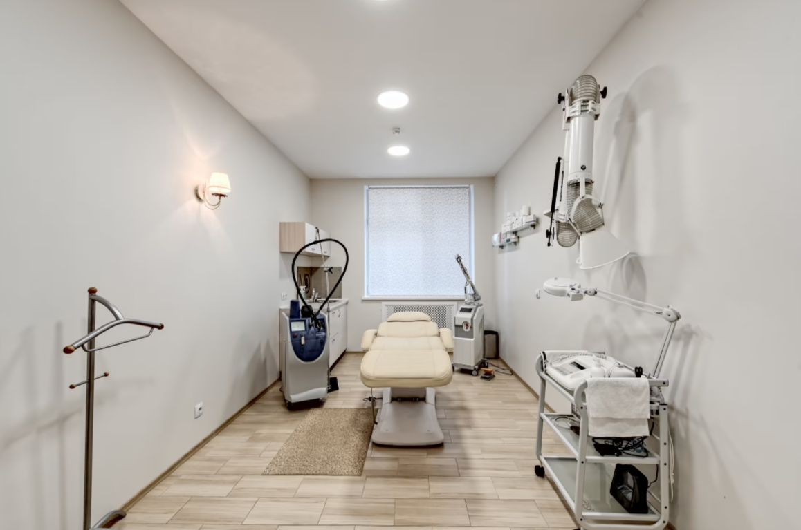 703629818__https://filllin.ru/api/media/clinic/e849019b-d425-4c21-859a-763eacd3507e-68d2b334d611ae3c0dcef079.png