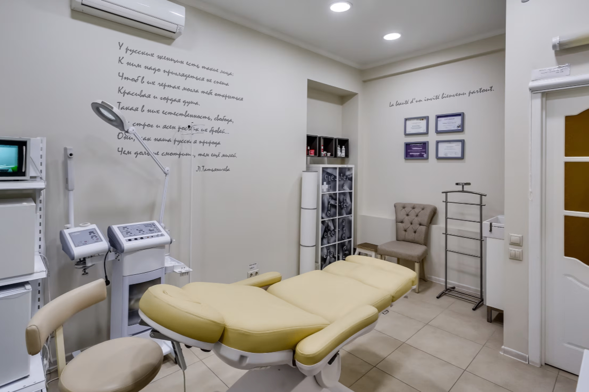 529913824__https://filllin.ru/api/media/clinic/e9448494-8de8-4d9d-9b2b-c08102dc26cc-68d2b334d611ae3c0dcef079.png