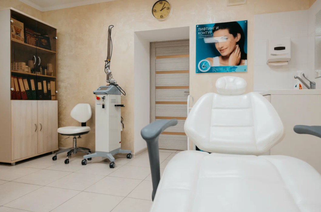 622615319__https://filllin.ru/api/media/clinic/e9ad3c2a-51a2-483d-9a6e-78e6225f13b8-68d2b334d611ae3c0dcef079.png