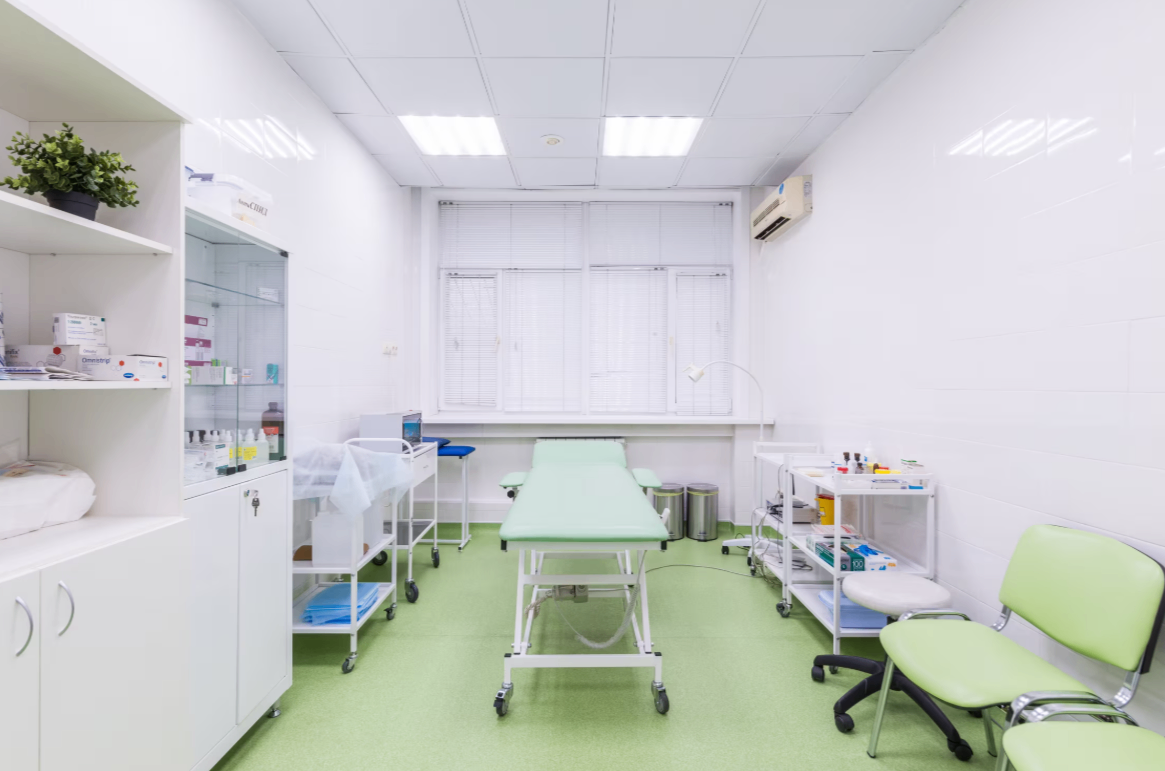 41047061__https://filllin.ru/api/media/clinic/e9c43013-232d-46ca-b5cc-3fee23df507d-6641d6971b708b73903b2c1d.png