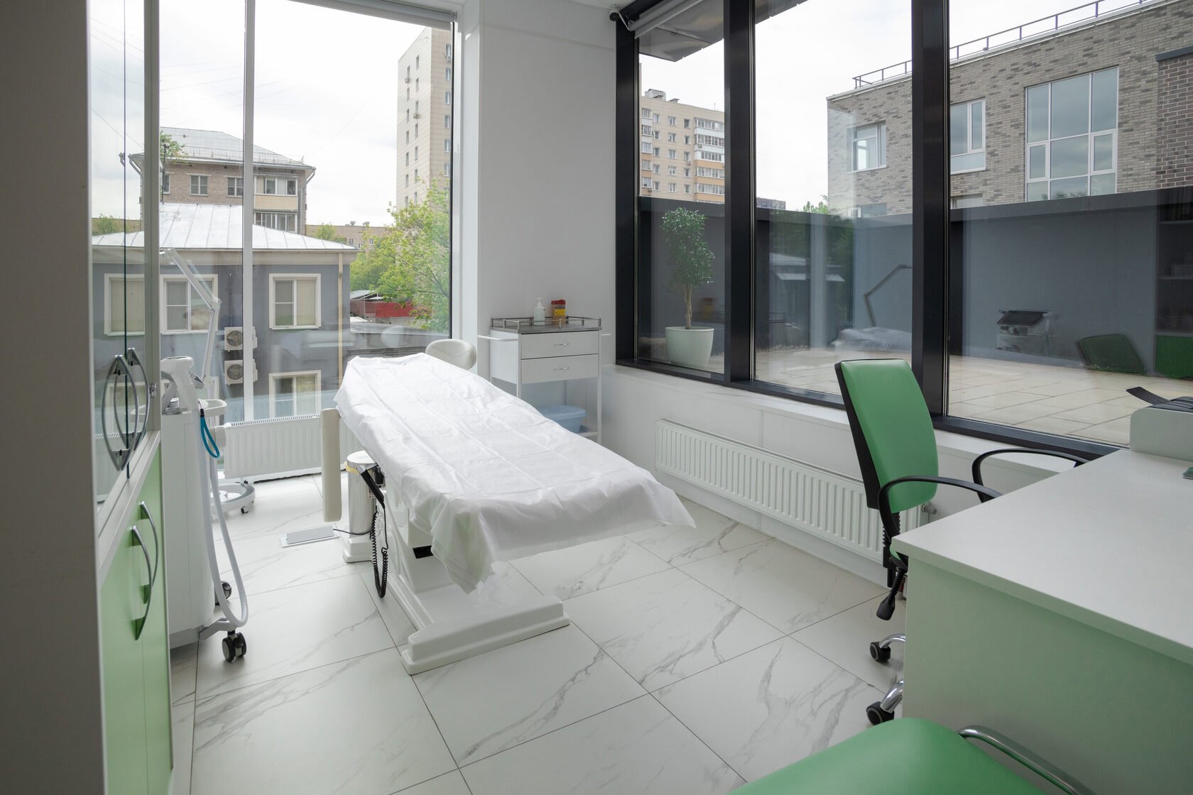 353029053__https://filllin.ru/api/media/clinic/ea31205f-fbe2-4266-8a13-7ed8ec21a335-6641d6971b708b73903b2c1d.jpg