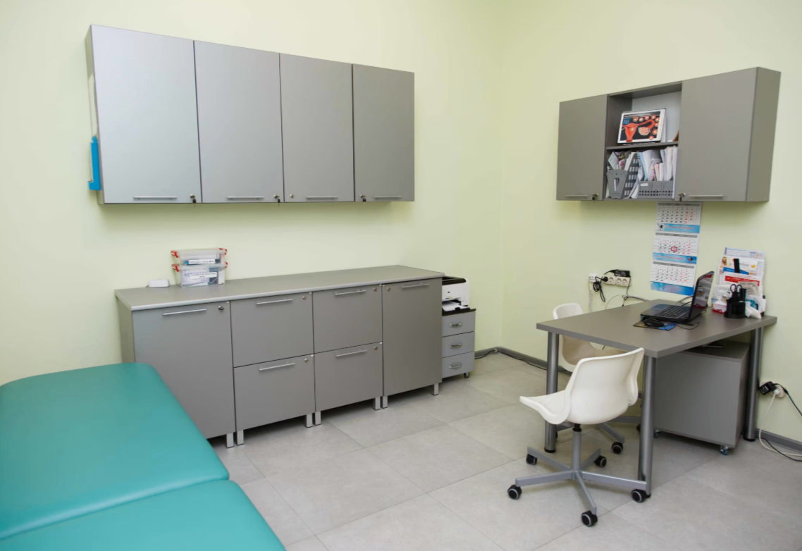 329287392__https://filllin.ru/api/media/clinic/eacb2445-7ea8-43b4-820c-b72d807fbe0b-6641d6971b708b73903b2c1d.png