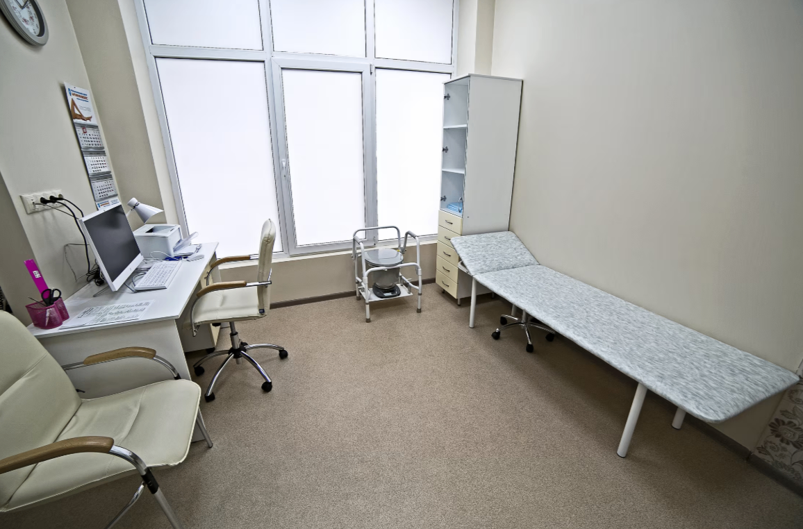 701621374__https://filllin.ru/api/media/clinic/ed9db8aa-4b7a-409b-b2d3-682d14f2c1cc-68d2b334d611ae3c0dcef079.png