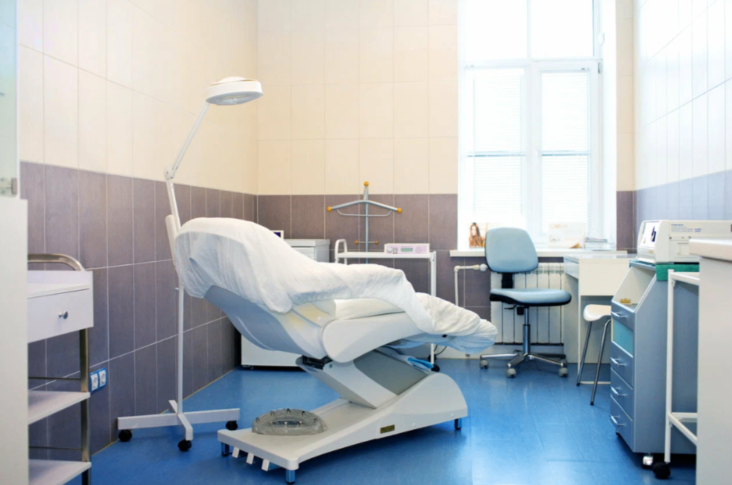 701596433__https://filllin.ru/api/media/clinic/eeaecbd7-ee05-4aa8-a537-4b53c9ea7833-68d2b334d611ae3c0dcef079.png