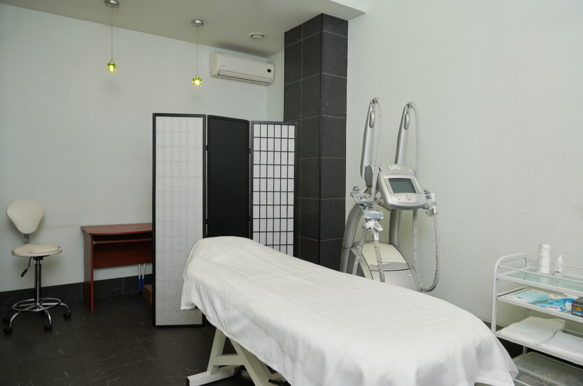 622738816__https://filllin.ru/api/media/clinic/ef05ec03-3542-4bd7-9e36-bed65f5b560b-68d2b334d611ae3c0dcef079.png