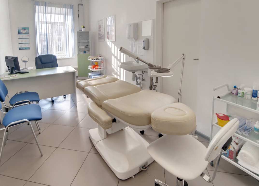 456771100__https://filllin.ru/api/media/clinic/f38bec97-fe22-4684-b218-bc07f89f7bf8-6641d6971b708b73903b2c1d.png
