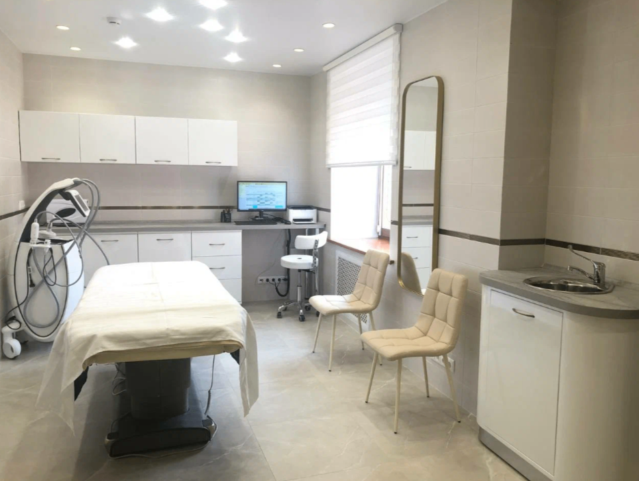 177935256__https://filllin.ru/api/media/clinic/f4a79141-d69f-4b9d-8849-5230f5514df2-6641d6971b708b73903b2c1d.png