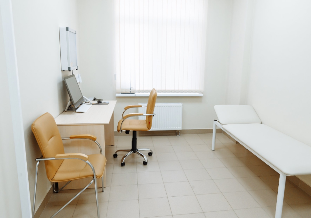 420570511__https://filllin.ru/api/media/clinic/f645b233-f26c-49d8-b21e-77003766af89-6641d6971b708b73903b2c1d.png