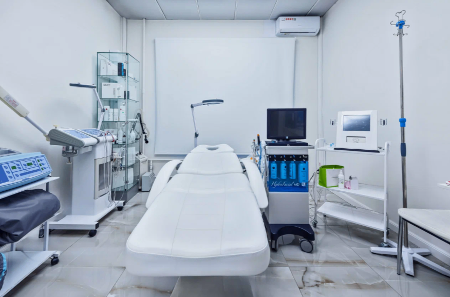 412998735__https://filllin.ru/api/media/clinic/f9eefd5b-71a9-4386-8c28-a2b2987b798a-6641d6971b708b73903b2c1d.png
