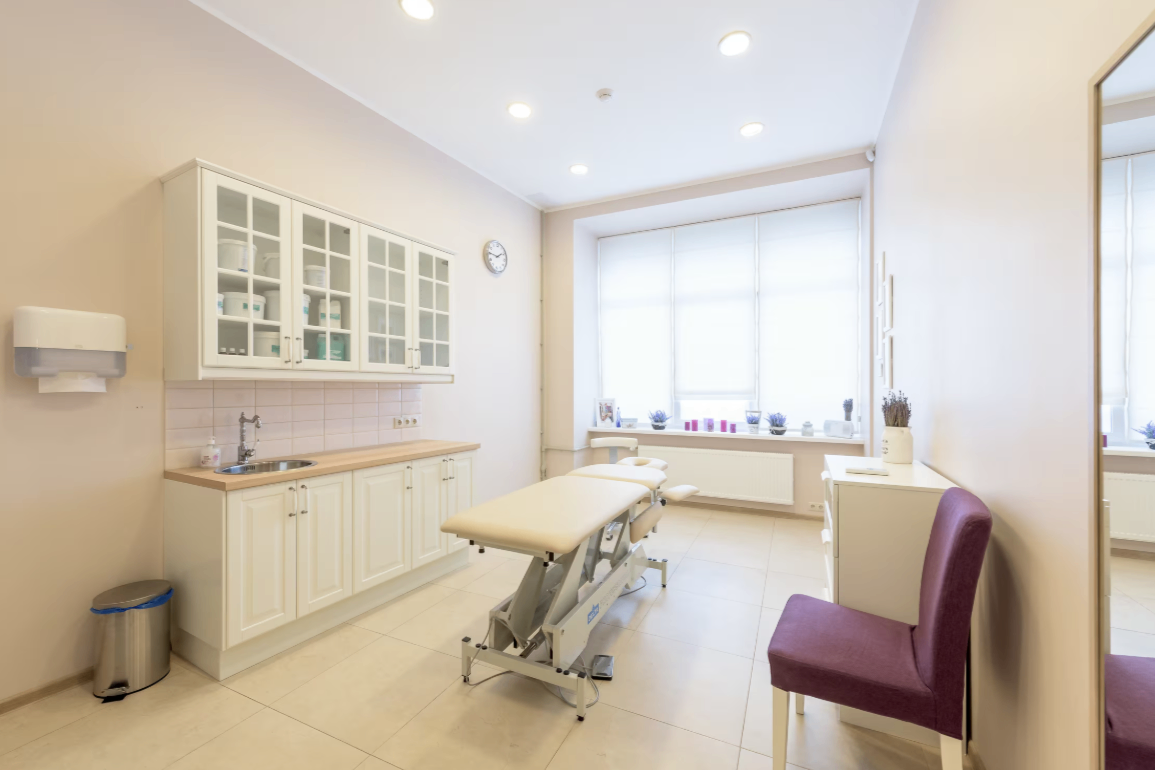 703654172__https://filllin.ru/api/media/clinic/fb5c4c9e-1b5d-447d-a33a-35ad63903775-68d2b334d611ae3c0dcef079.png