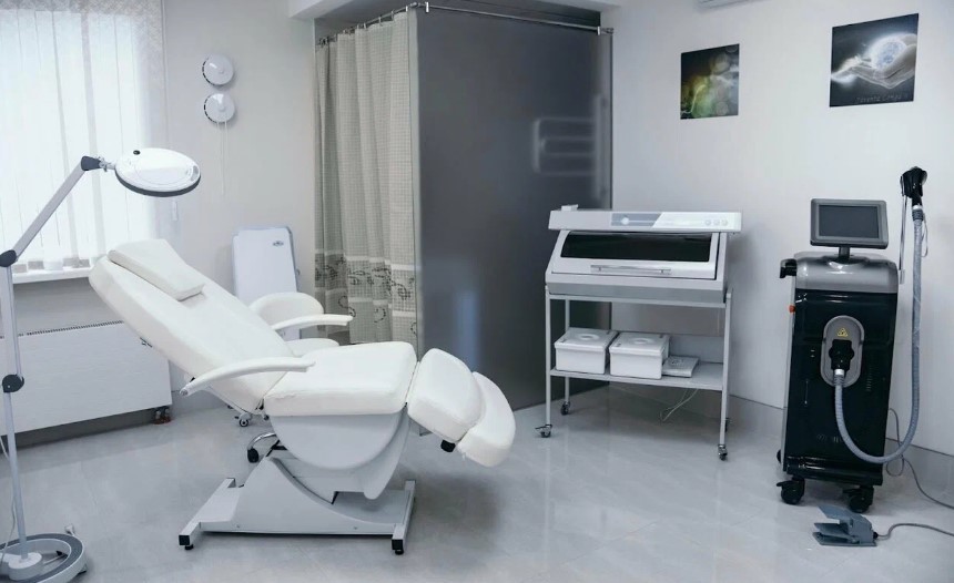 2983304__https://filllin.ru/api/media/clinic/febd9e89-cf86-4c13-9e69-86941f219da8-67618e0e145943c8628e7ed5.jpg