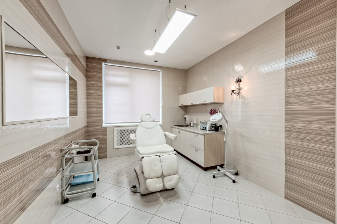 703629818__https://filllin.ru/api/media/clinic/ffce7d3b-fbff-4974-a6b0-240e34282117-68d2b334d611ae3c0dcef079.png