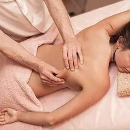 Расслабляющий массаж: тело (30 мин)