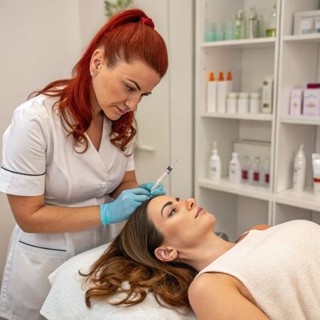 Увеличение губ препаратом Juvederm Ultra Smile (0,55 мл)